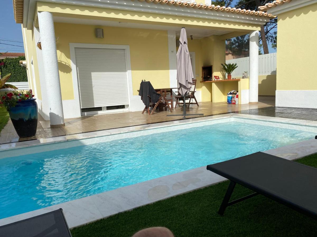 Zion Guest House Almada Exterior photo